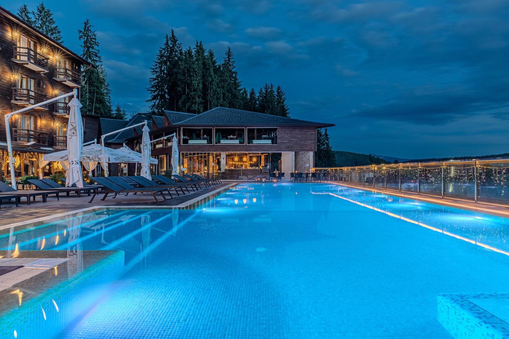 Spa Hotel Gora Bukovel Exterior photo