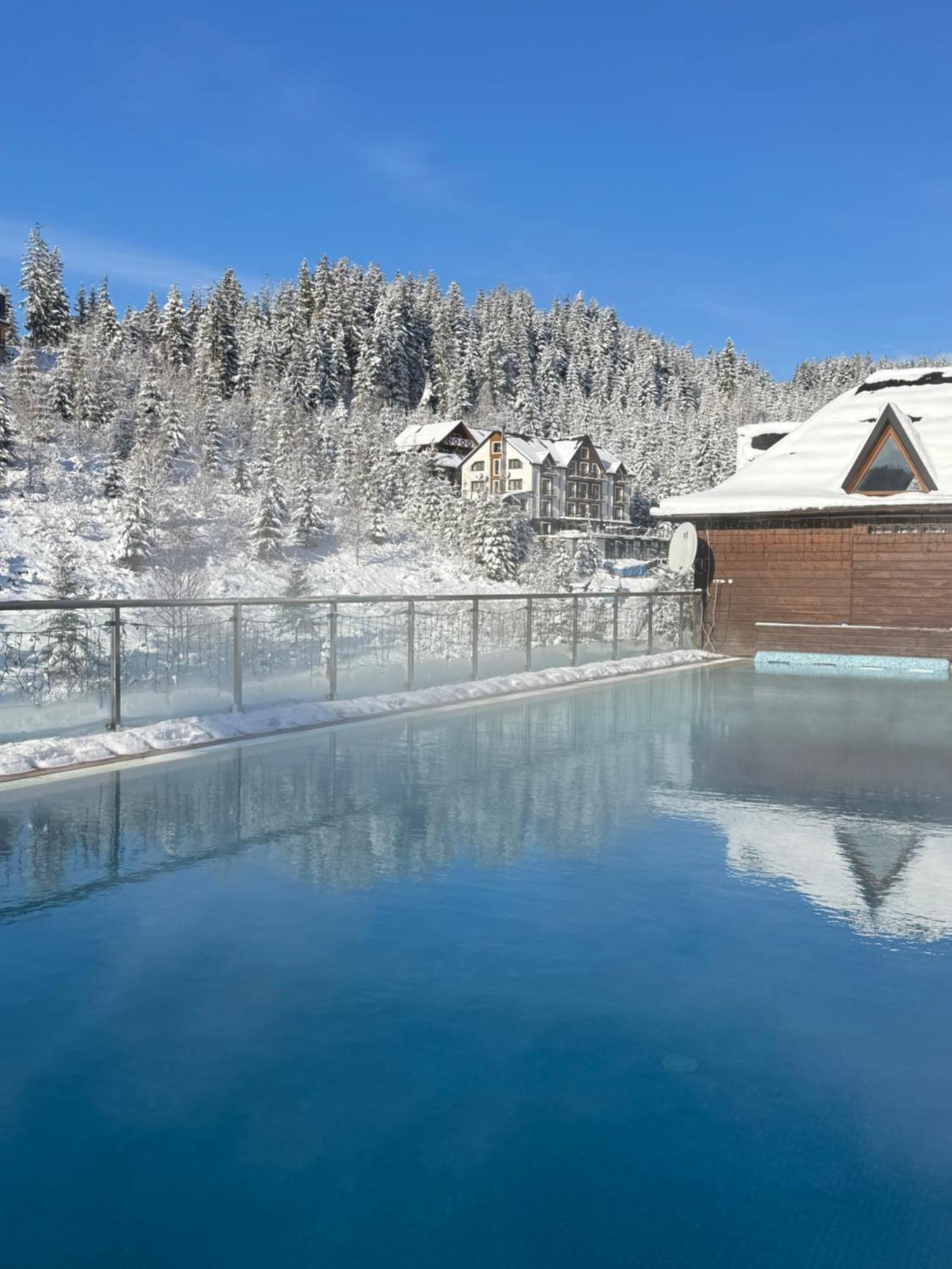 Spa Hotel Gora Bukovel Exterior photo